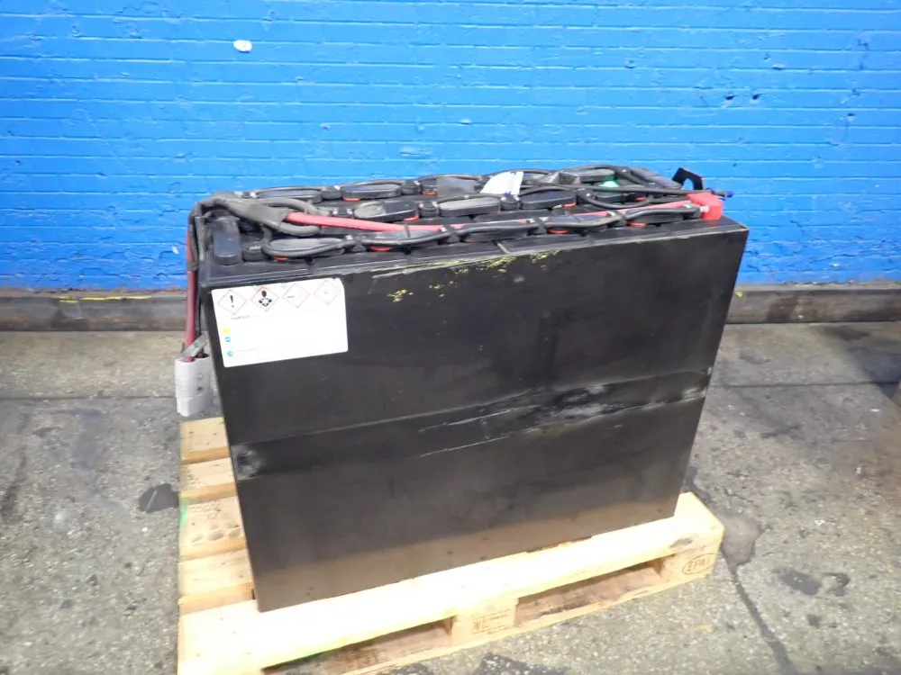 Yale 4000 Lbs Electric Straddle Lift - Nr040eanc36te110