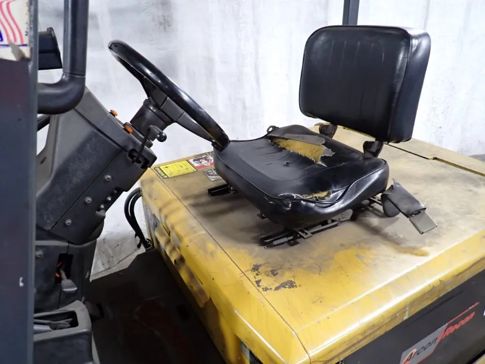 Caterpillar 4850 Lbs Electric Forklift - 2f025e