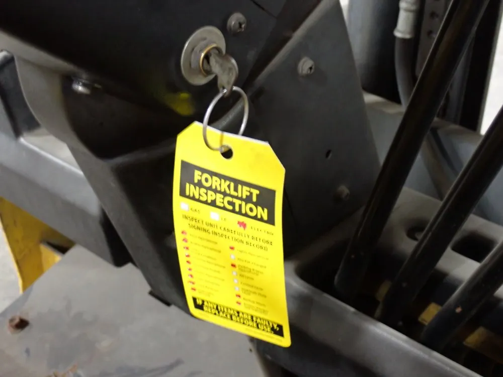 Caterpillar 4850 Lbs Electric Forklift - 2f025e