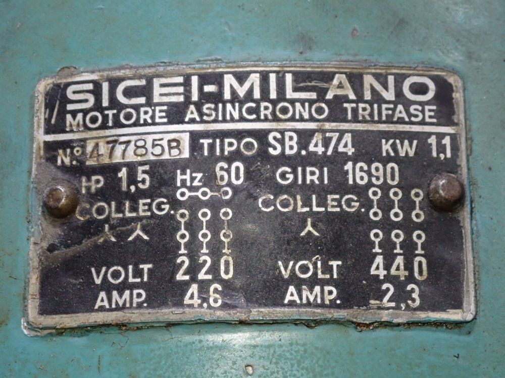 Induma 9" X 42" Vertical Mill