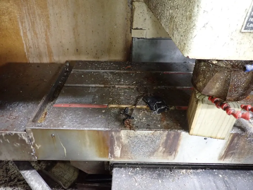 Fadal 16" X 38" Cnc Vmc - 914-15