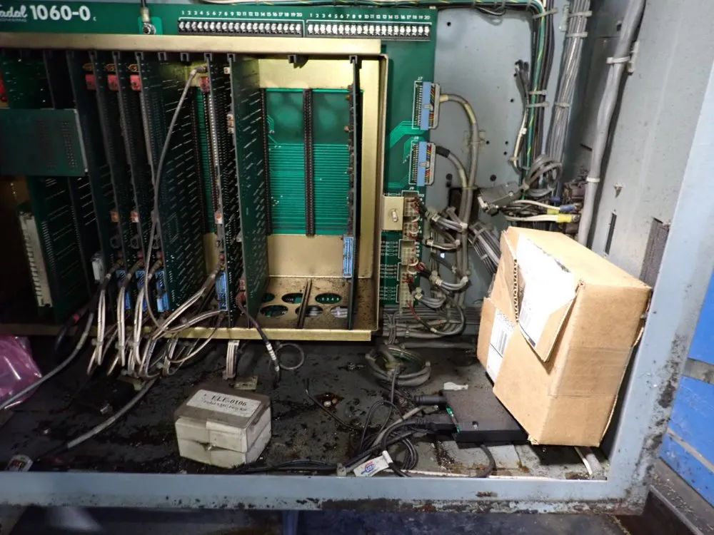 Fadal 16" X 38" Cnc Vmc - 914-15