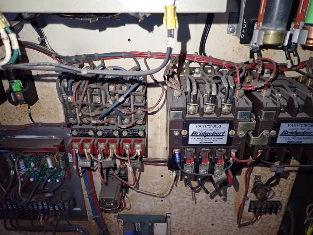 Bridgeport 11" X 58" Vertical Mill - Series Ii