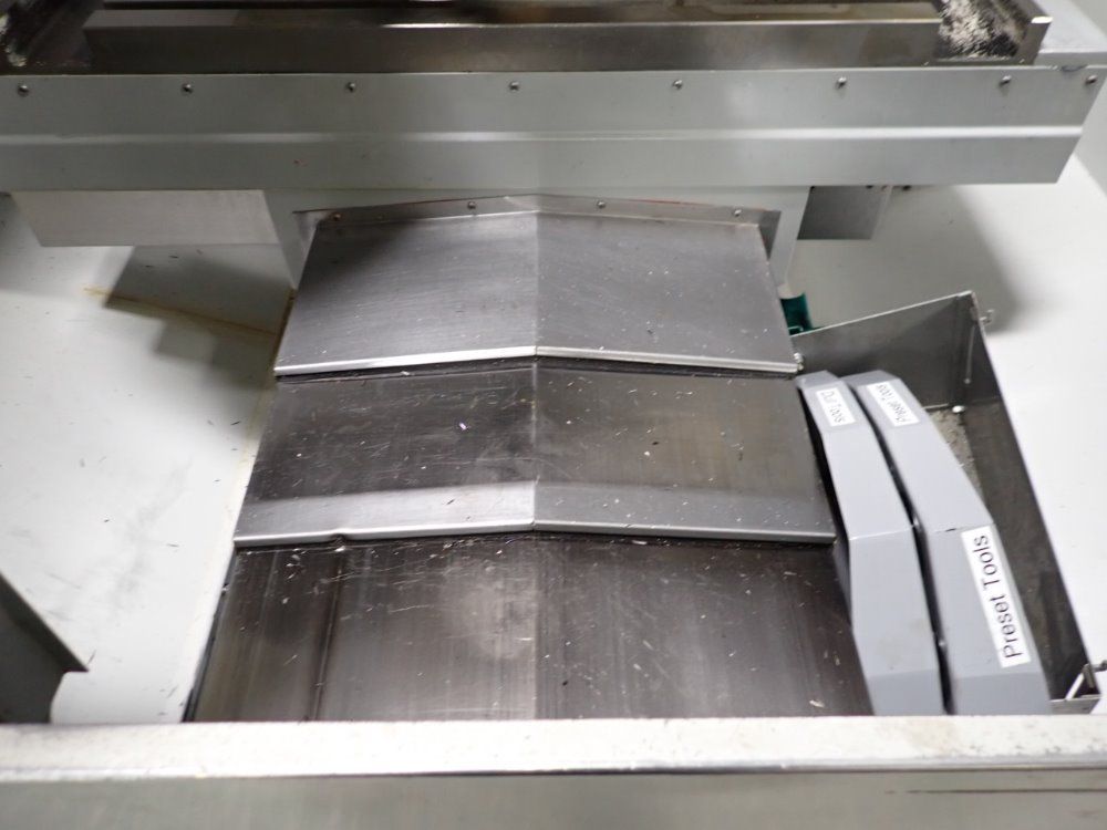 Haas 12" X 28 1/2" Cnc Vmc - Minimill