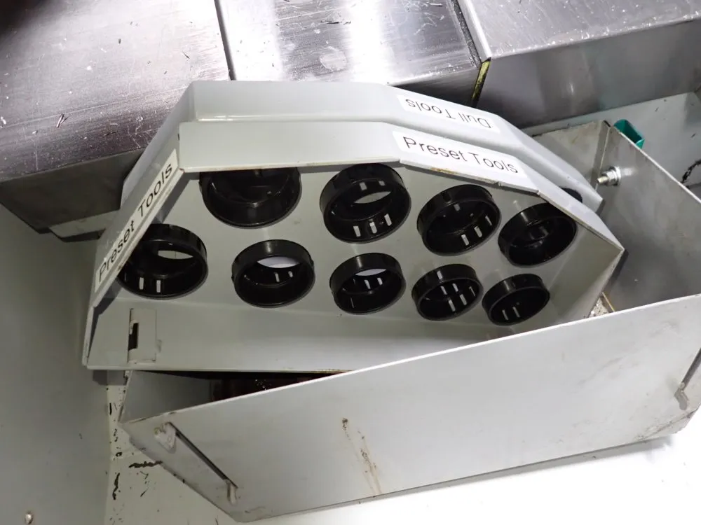 Haas 12" X 28 1/2" Cnc Vmc - Minimill