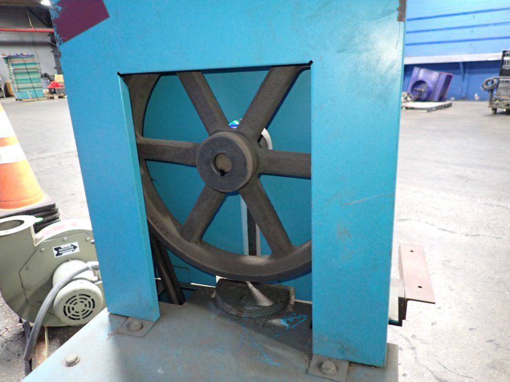 Suther Inc Metal Notcher