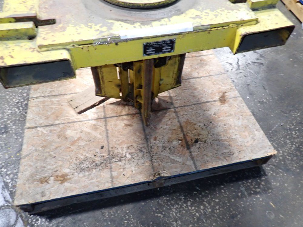 Liftomatic 8000 Lbs Drum Lift - Model 14f