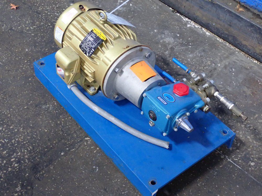 Cat Pumps 3 Hp Plunger Pump - Model 230