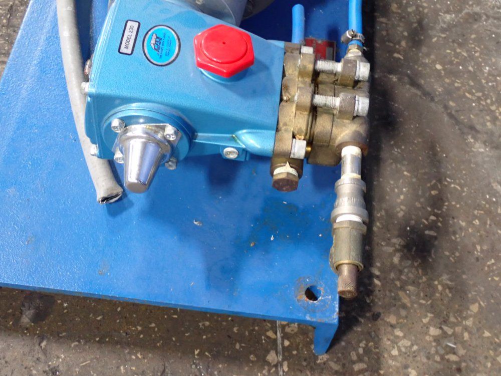 Cat Pumps 3 Hp Plunger Pump - Model 230