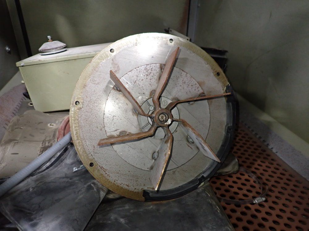 Clemco 50" X 39 1/2" X 42" Blast Cabinet - Pulsar Vi