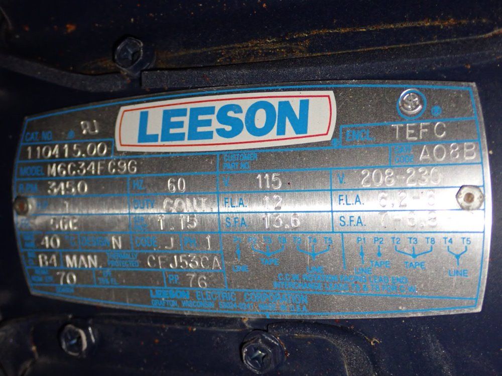 Clemco 50" X 39 1/2" X 42" Blast Cabinet - Pulsar Vi