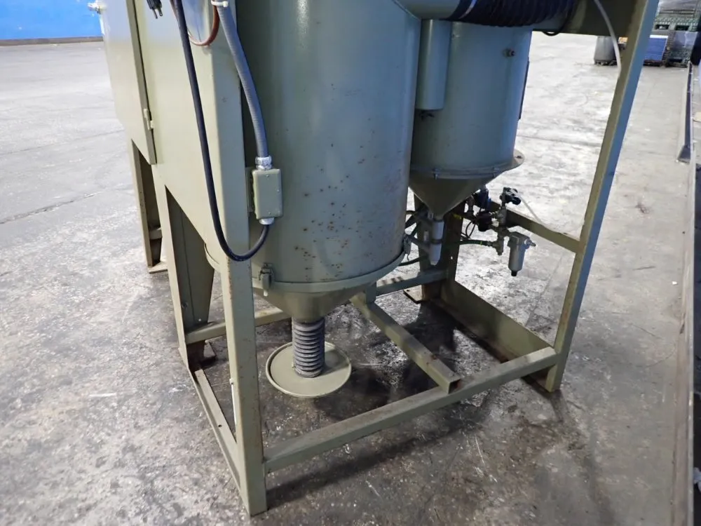 Clemco 50" X 39 1/2" X 42" Blast Cabinet - Pulsar Vi