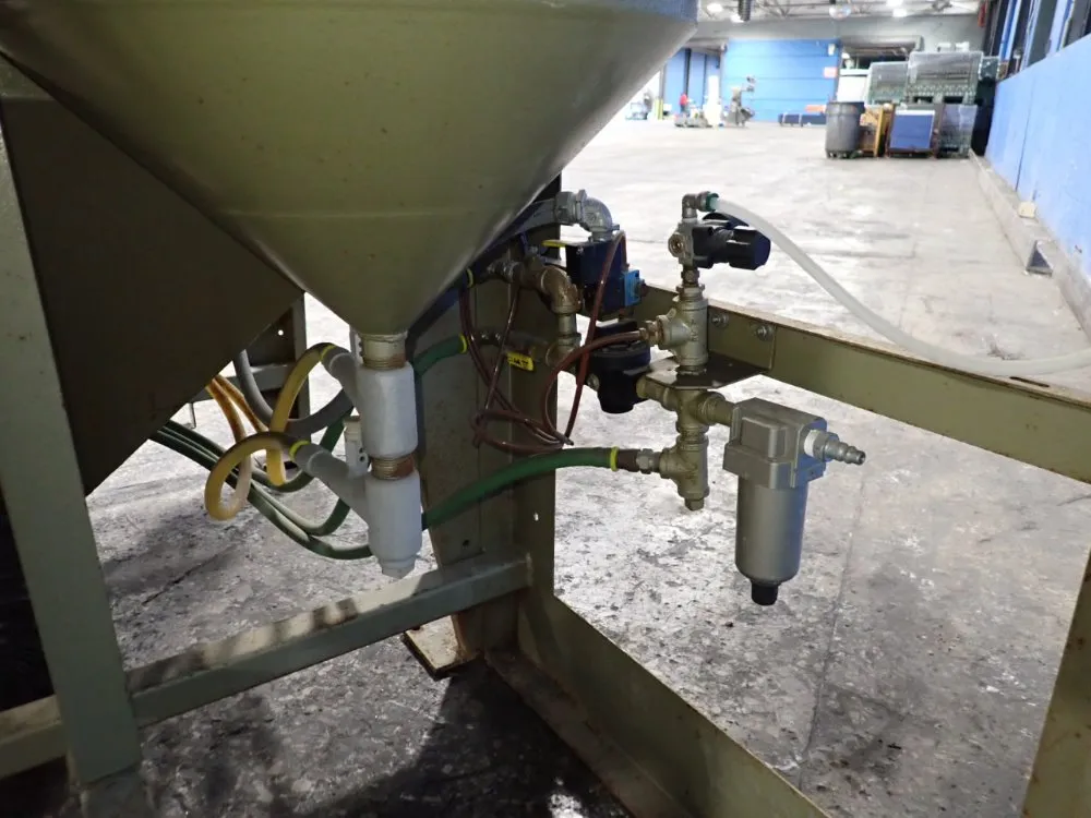 Clemco 50" X 39 1/2" X 42" Blast Cabinet - Pulsar Vi