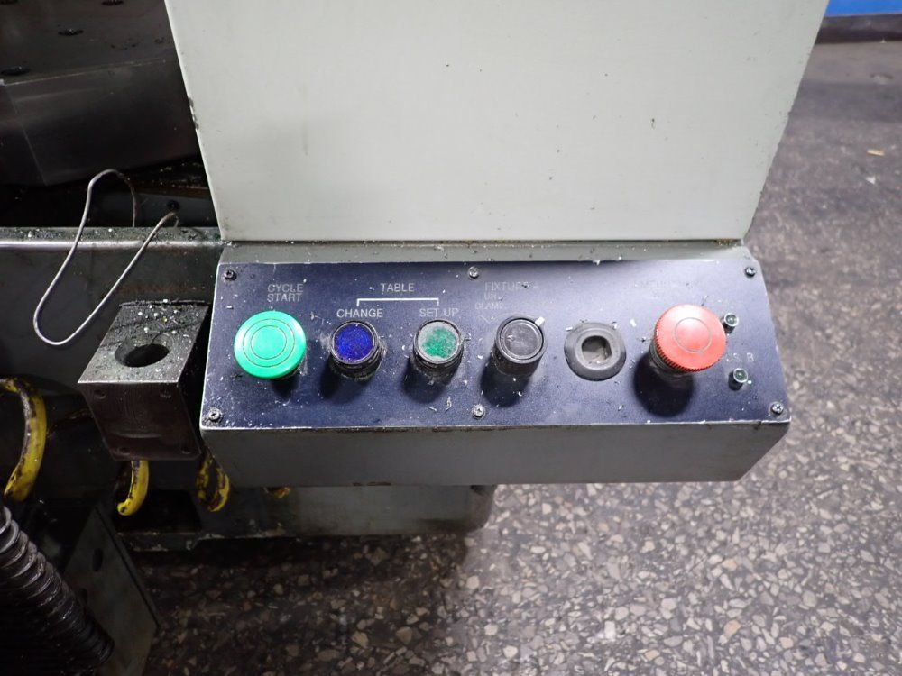 Dmc 25 1/2" X 33" Cnc Vmc - Dt32cd