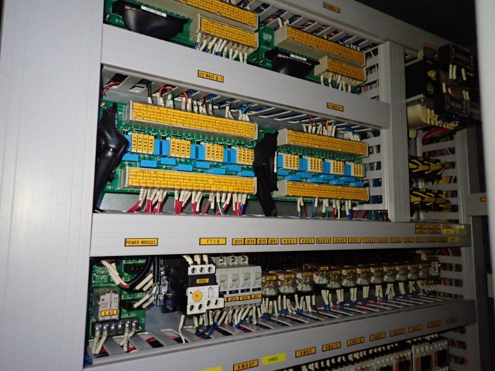 Dmc 25 1/2" X 33" Cnc Vmc - Dt32cd