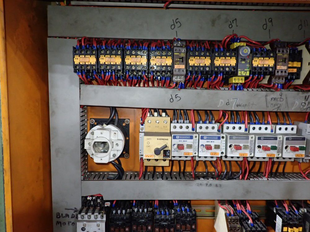 Behringer Horizontal Band Saw - Sawmaster