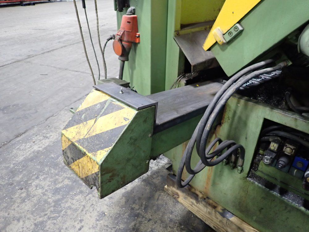 Behringer Horizontal Band Saw - Sawmaster