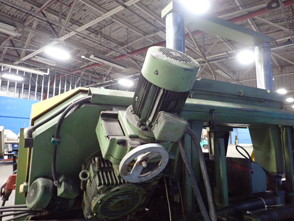 Behringer Horizontal Band Saw - Sawmaster