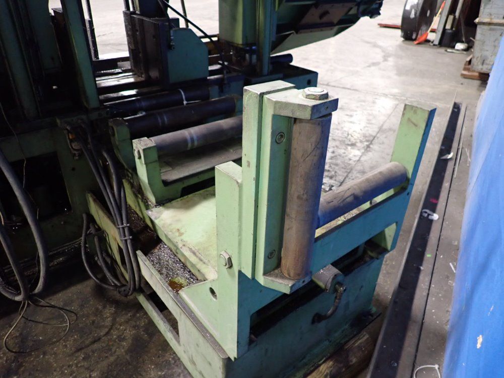 Behringer Horizontal Band Saw - Sawmaster