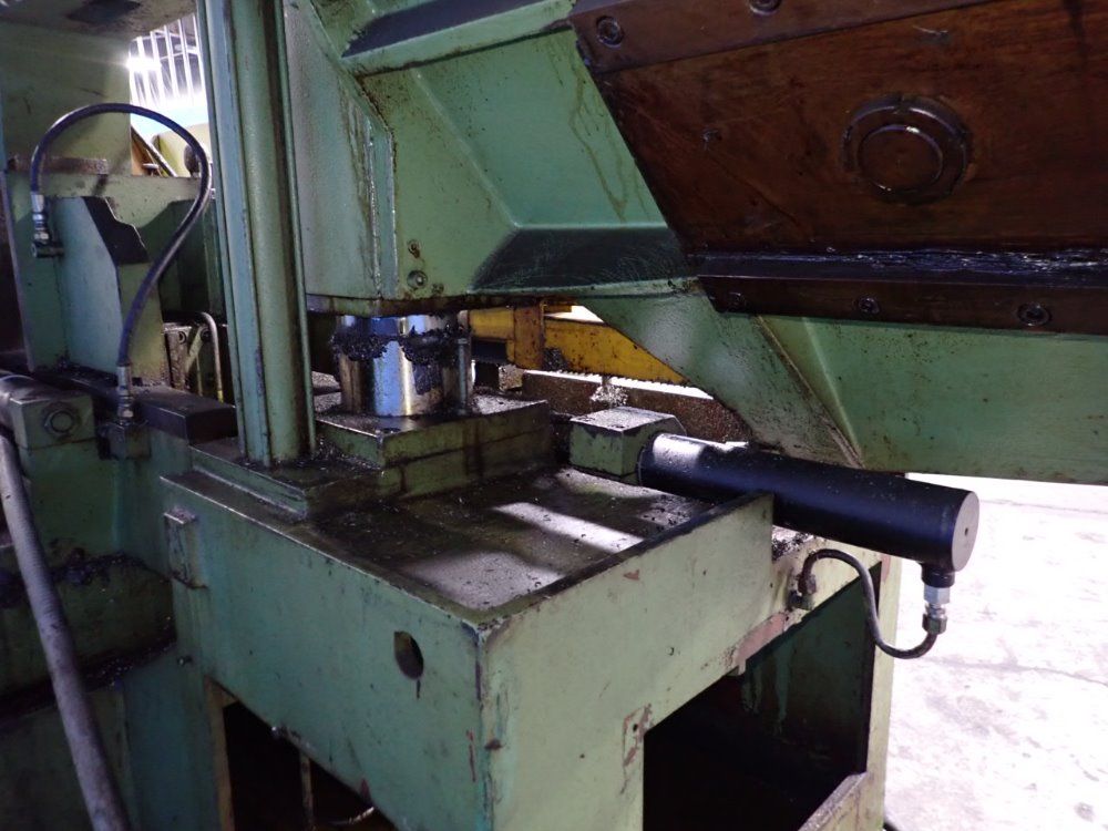 Behringer Horizontal Band Saw - Sawmaster