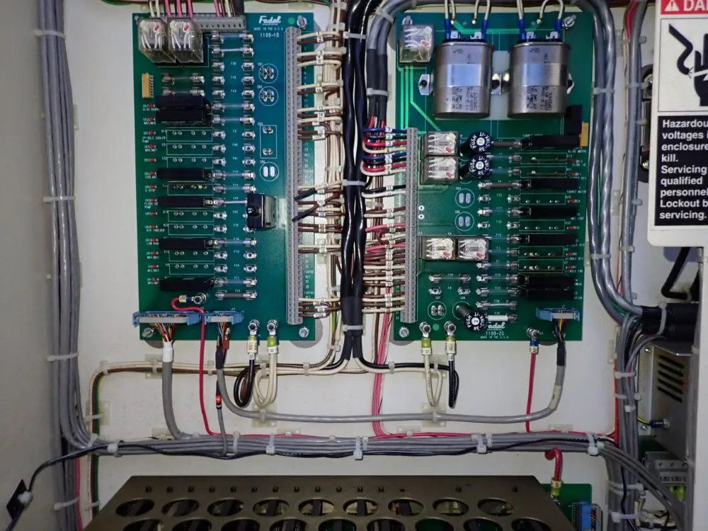 Fadal 20" X 48" Cnc Vmc - Vmc-4020 / 906-1s