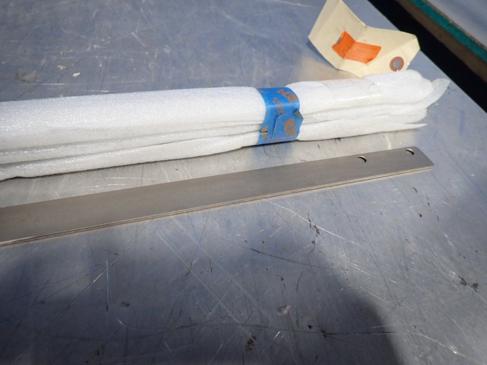 28 1/2" X 1" Lot Of 3 Guide Rails