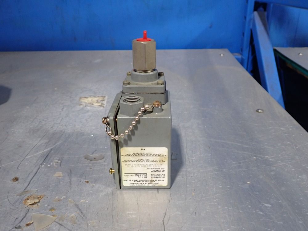 Square D Pressure Switch - 9012gcw-1