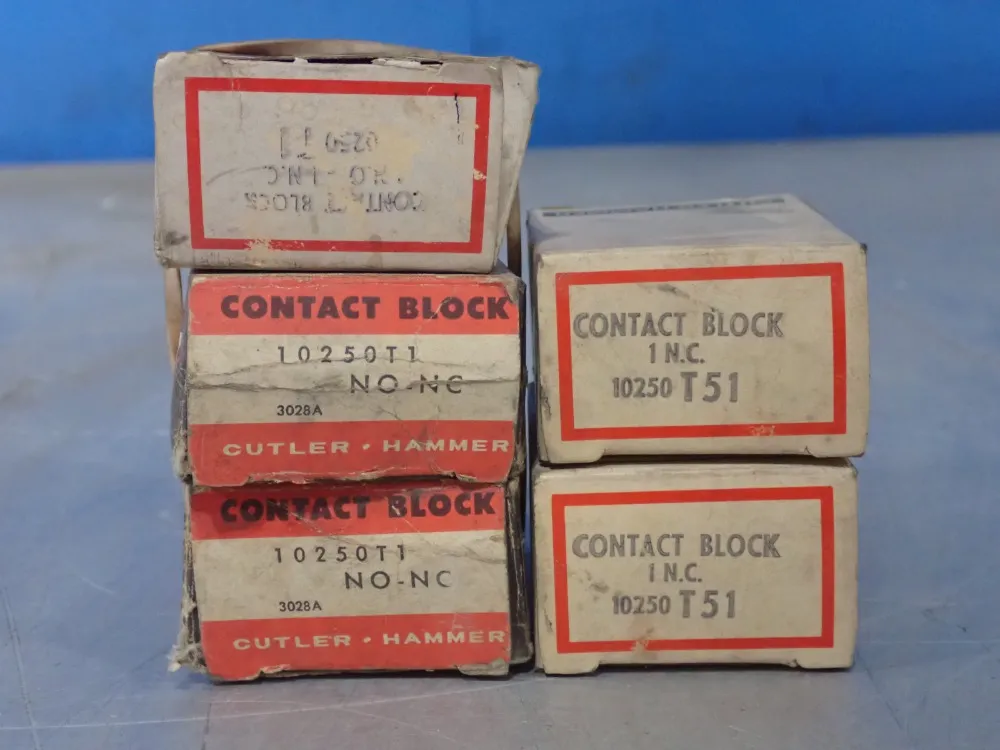 Cutler-hammer Contact Block, Qty: 5