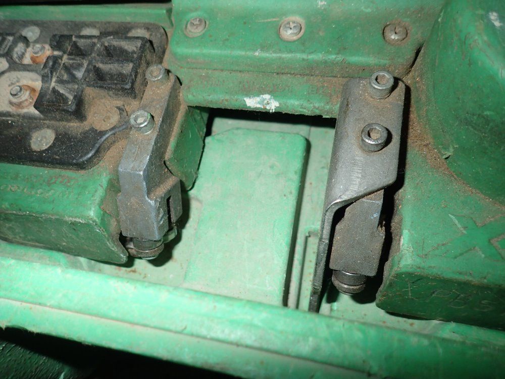 Stout Cordless Band Saw