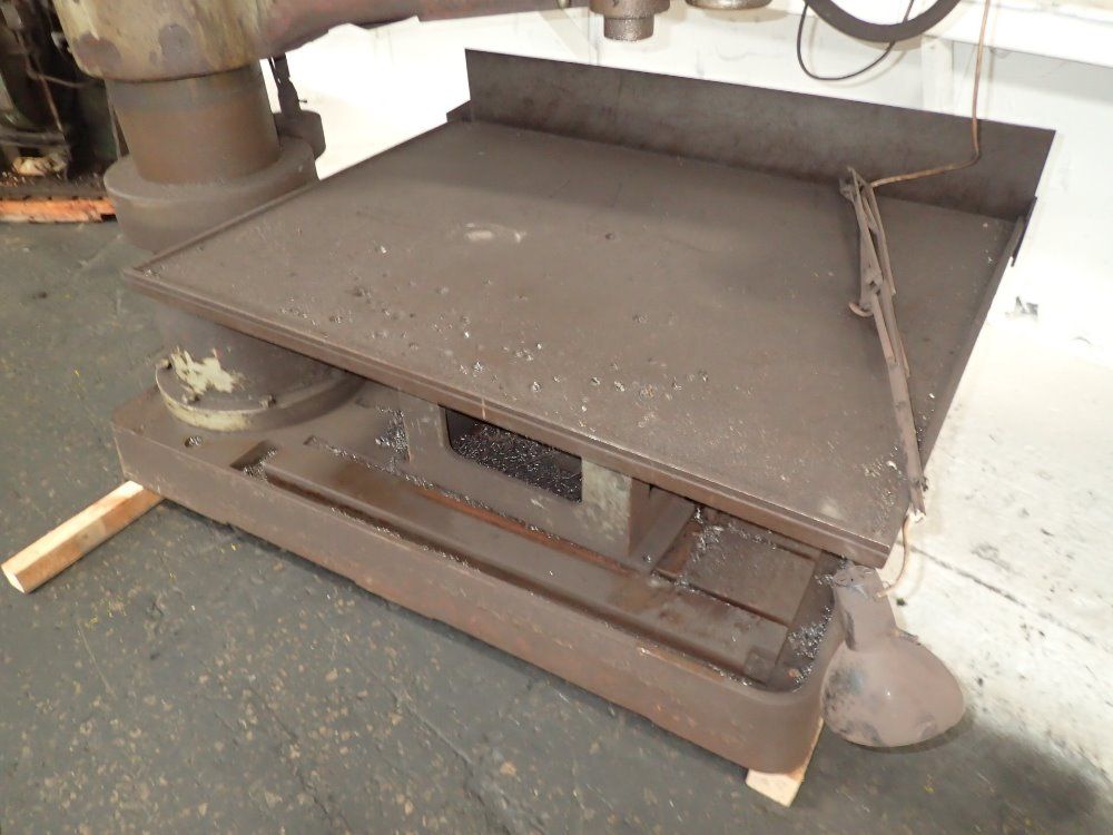 Sharp Radial Arm Drill