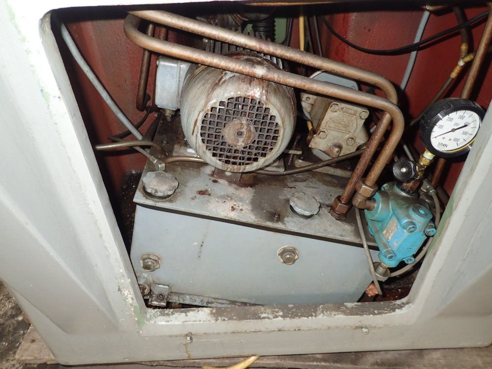 Jakobsen Surface Grinder