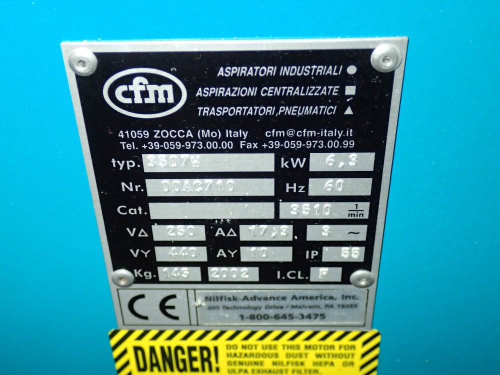 Cfm/nilfisk Advance Portable Vacuum