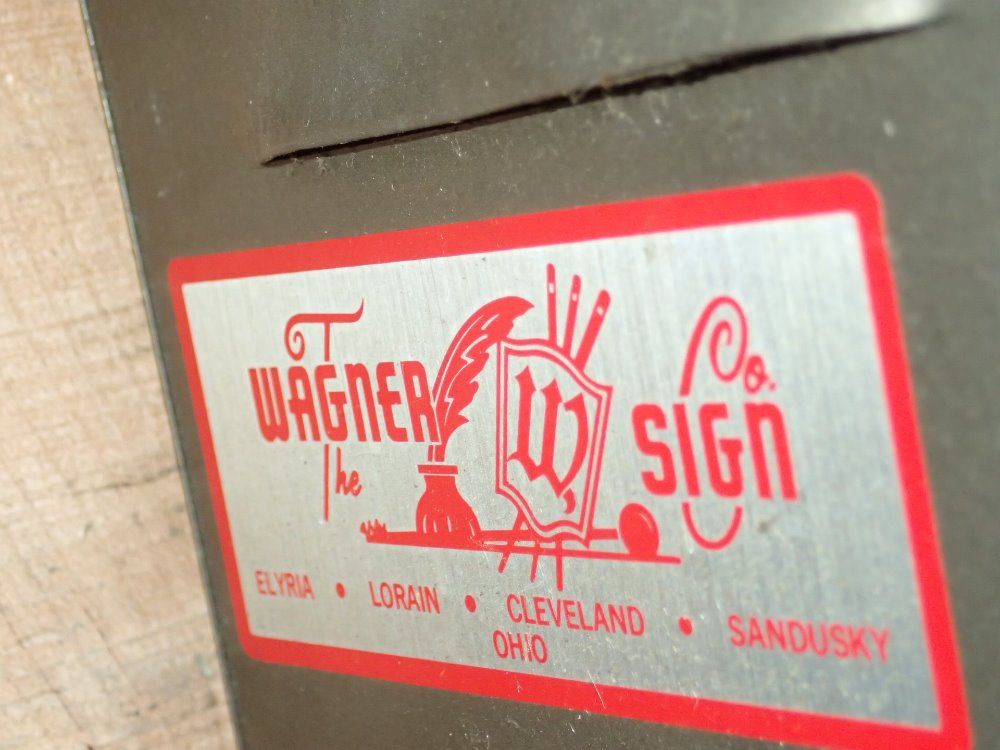Wagner Sign Illuminating Sign
