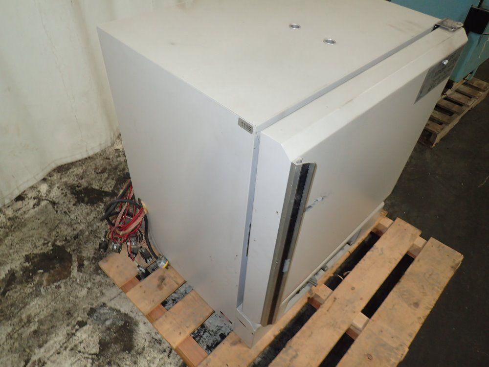 Pra Inc. Crystal Oscillator Aging System