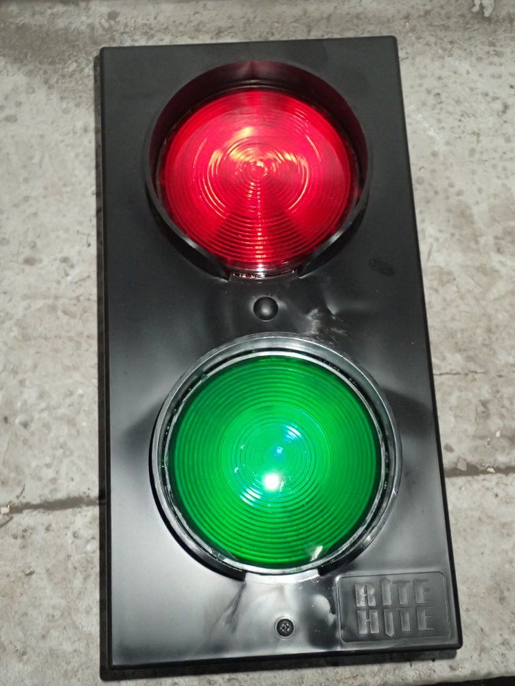 Rite - Hite Stop Light