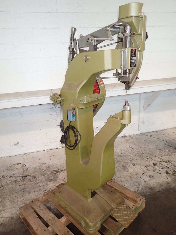 Huen Cheng Enterprise Riveter