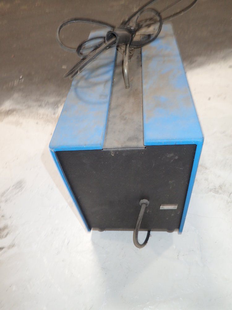 World Wide Wire Feeder