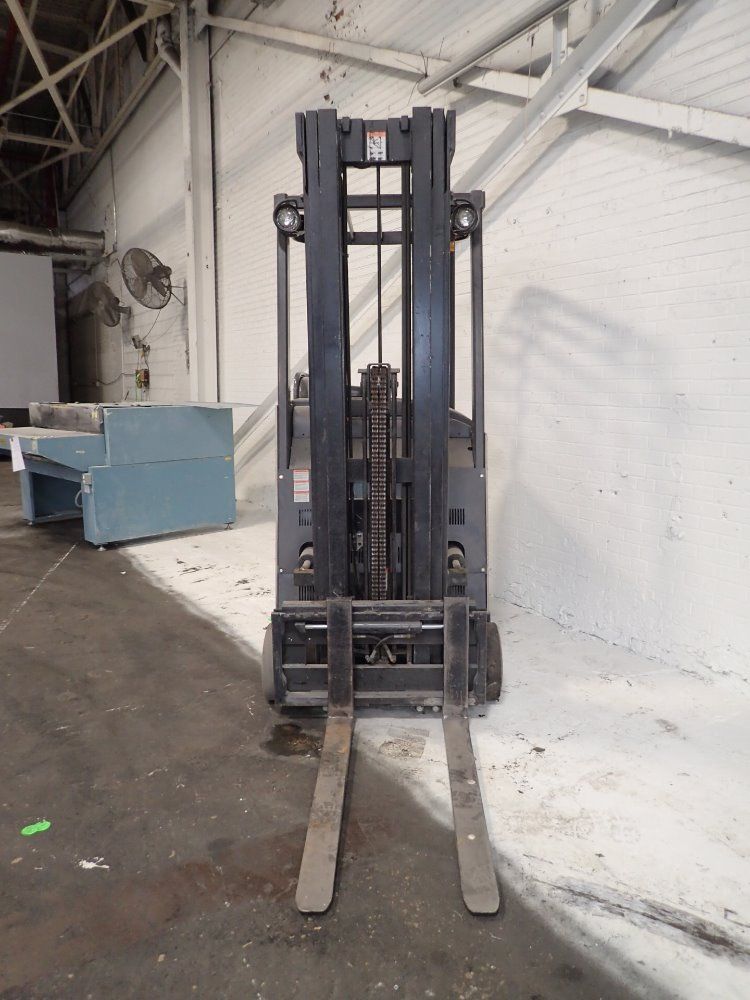 Crown / Rc Electric Order Picker