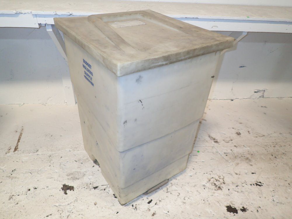 Budget Molders Supply Portable Plastic Tank
