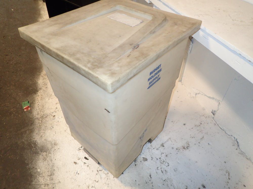 Budget Molders Supply Portable Plastic Tank