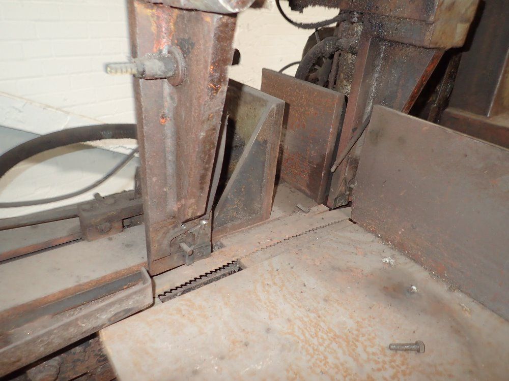 Hem Horizontal Bandsaw