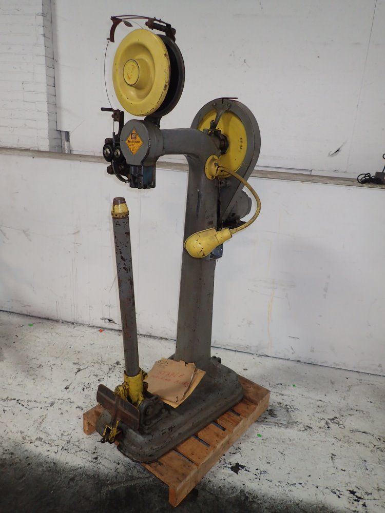 Acme Steel Box Stitcher