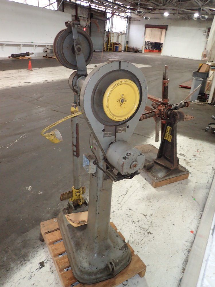 Acme Steel Box Stitcher