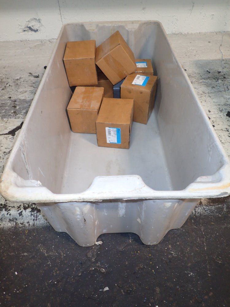 Cooper/crouse-hinds Conduit Bodies W/covers