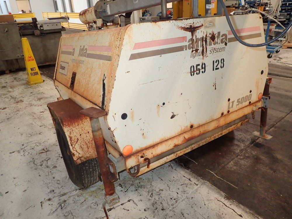 Amida Portable Lighting System