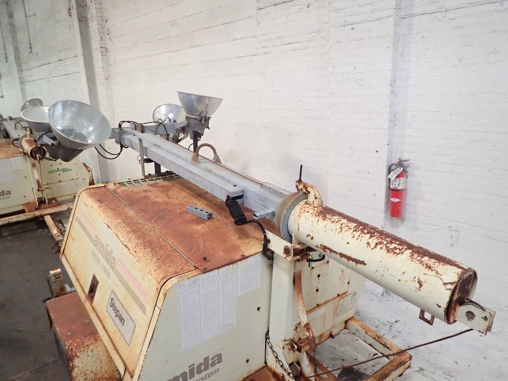 Amida Portable Lighting System