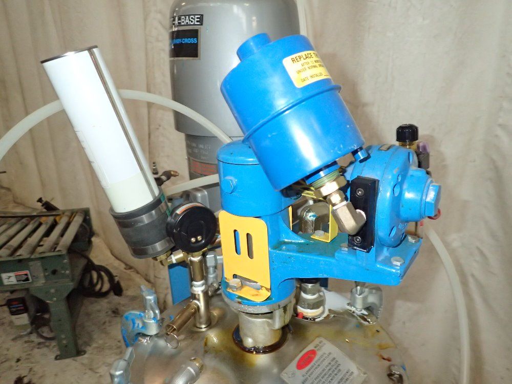 Graco Portable Mixing/dispensing Unit