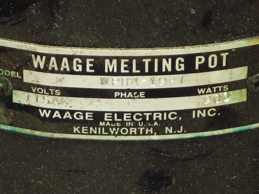 Waage Melting Pot