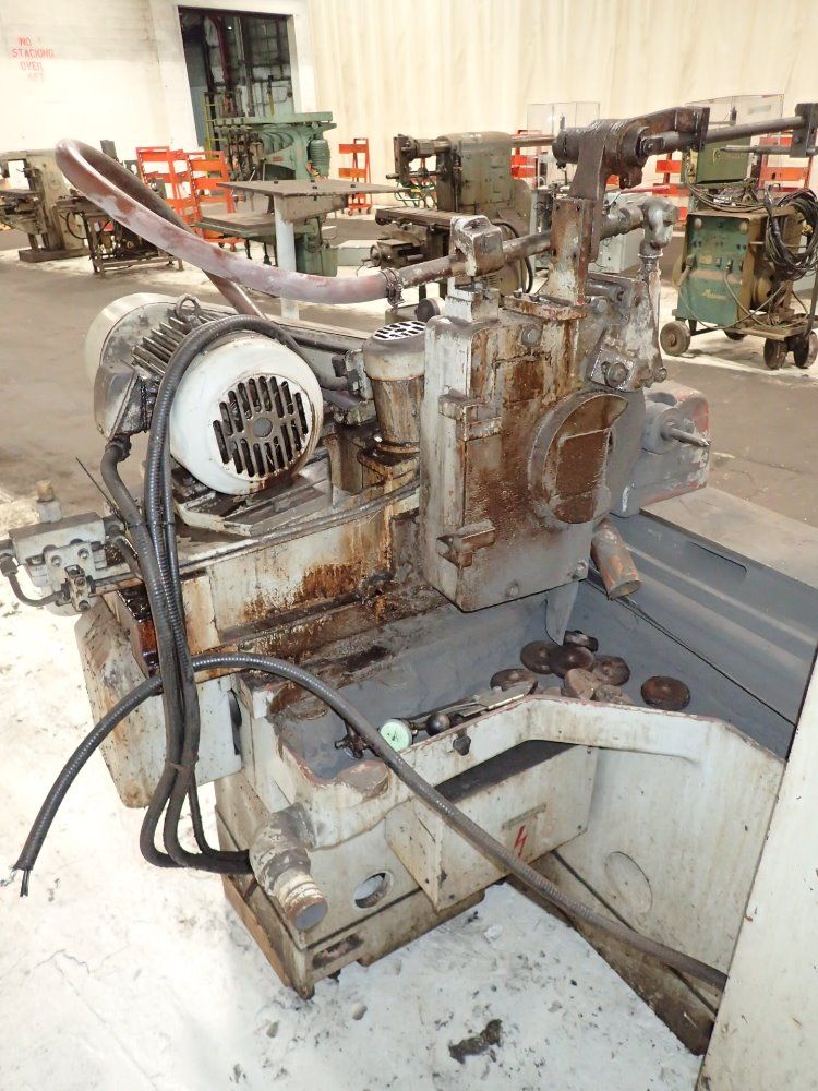 Toyoda Universal Grinder