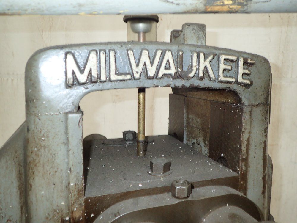 Milwaukee Simplex Horizontal Mill